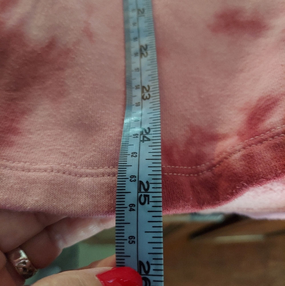 Sweatshirt Size L - Picture 2 of 5